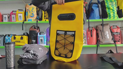 תיק עמיד למים 20 ליטר – התיק שלא מפחד מגשם, בדיוק כמוך